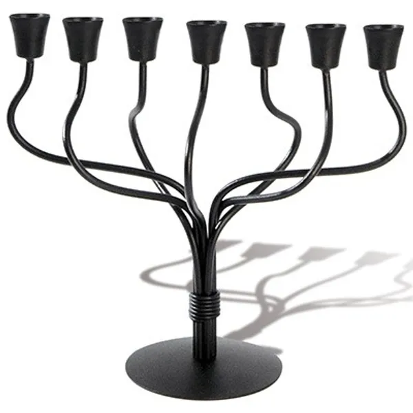 Produktbild des Artikels Menora Schmiedeeiserne Leuchter ()