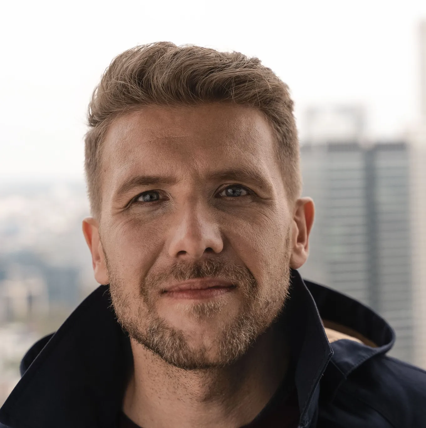 Bild zum Beitrag - Debüt von Kris Madarasz