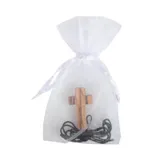 Stimmungsbild zu Kreuz aus Olivenholz mit Band