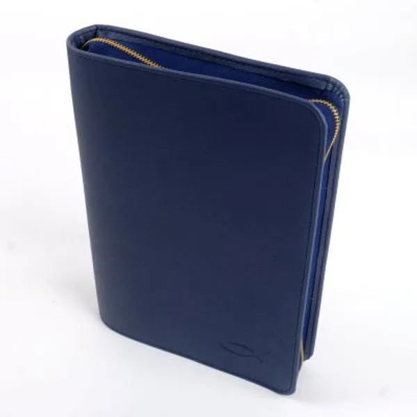 Produktbild des Artikels Bibelhülle Appleskin mit Blindprägung "Fisch" 22x14,7x3,8 - marineblau ()